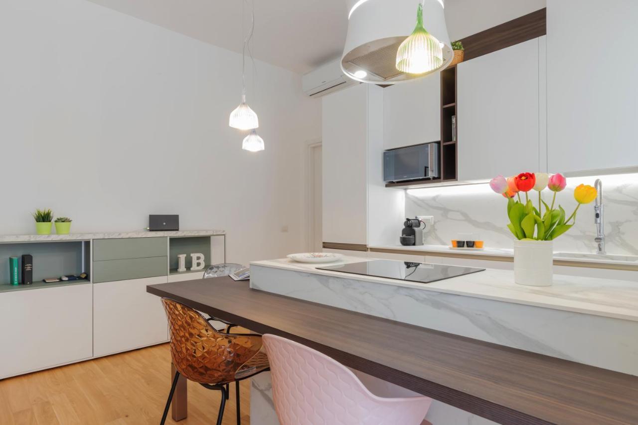 Design Premium Apartment In Center Milan - Homeunity Extérieur photo